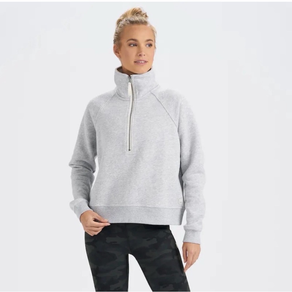 Vuori restore half zip
